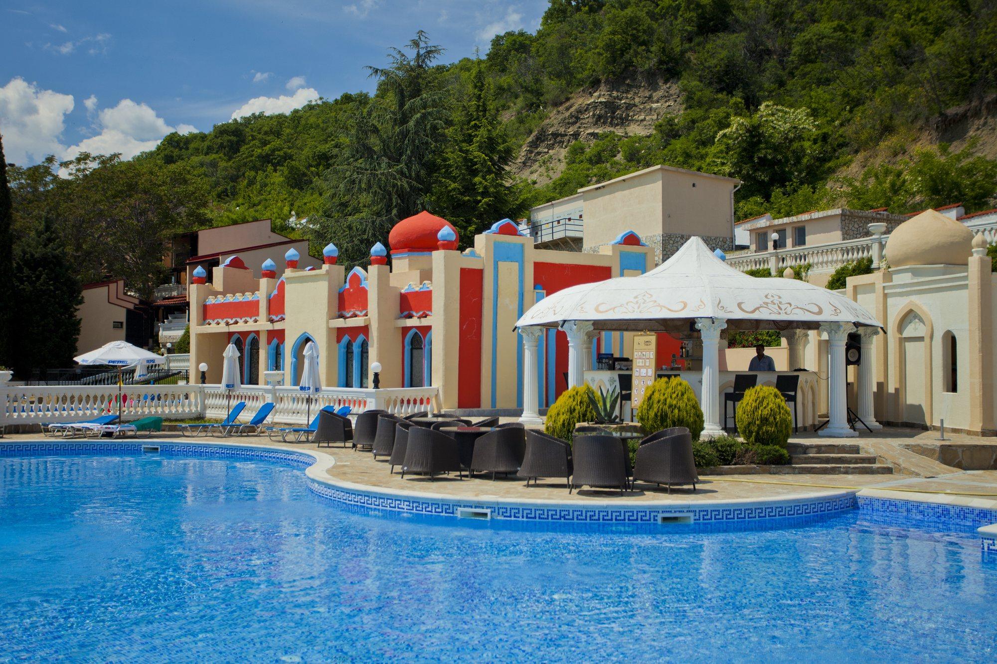Royal Bay Hotel Elenite Exterior foto